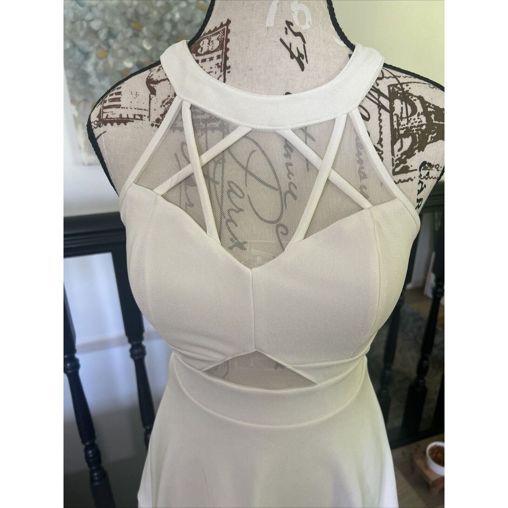 Honey and Rosie A-Line Dress‎ Womens Size S Cream Sleeveless High Neck - Picture 2 of 5